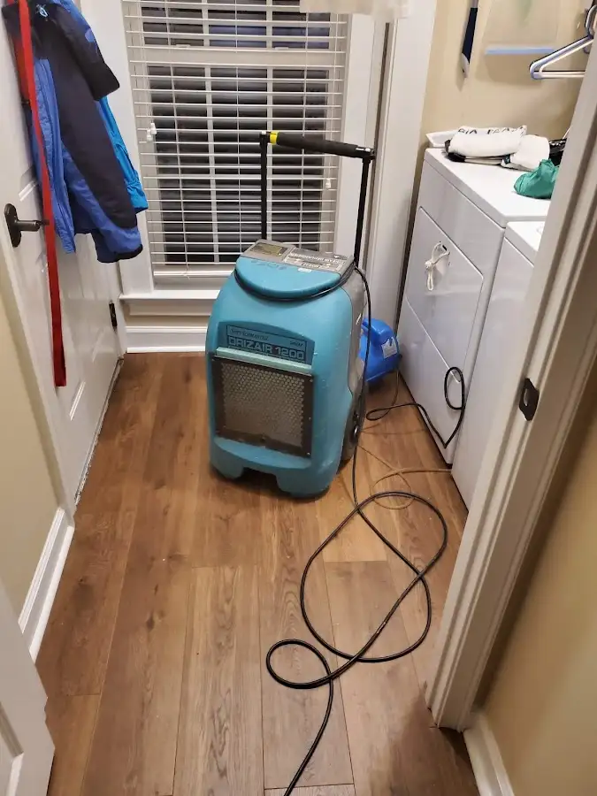 Commercial dehumidifier deployed for Flood Damage Cleanup in Steger